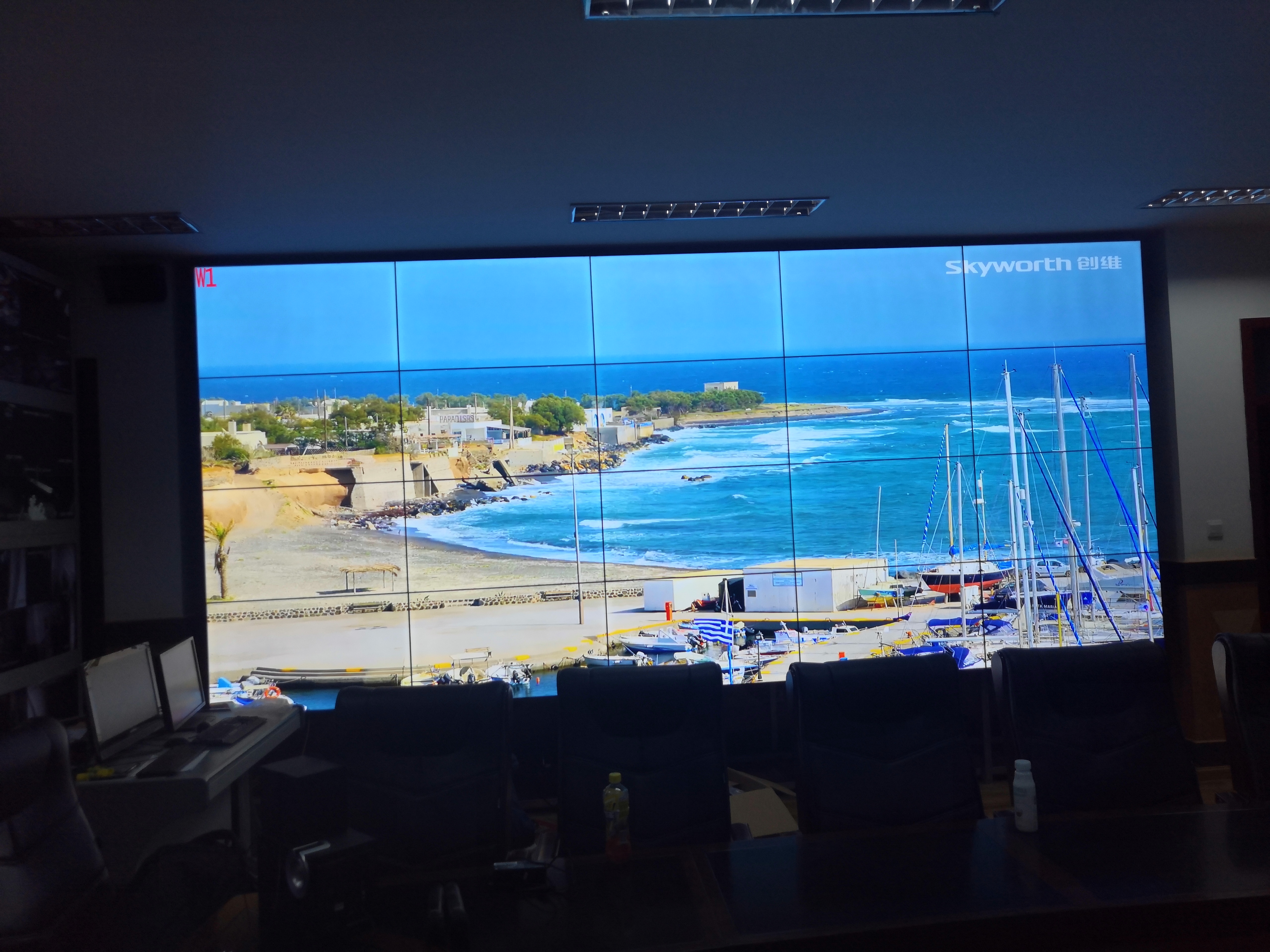 “LED屏的'像素戰(zhàn)爭(zhēng)':從P2.5到P0.9，我們真的需要嗎?