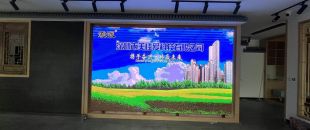 觸控延遲0.01秒 vs 0.1秒：差10倍的價格背后，會議平板觸控技術的水有多深？”